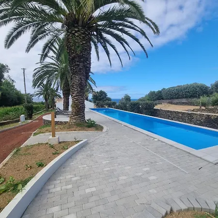 Πανσιόν Apice - By Azores 4*