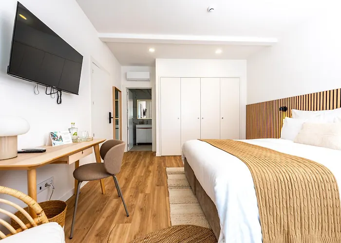 Apice - By Azores Πανσιόν São Vicente Ferreira