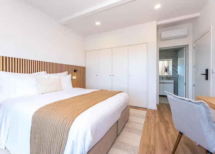 Apice - By Azores Πανσιόν São Vicente Ferreira