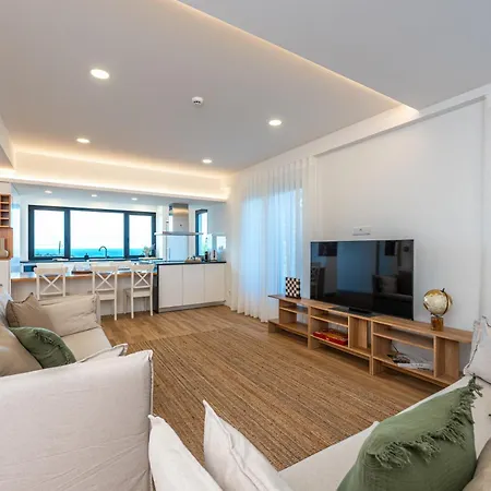 Apice - By Azores بيت ضيافة São Vicente Ferreira