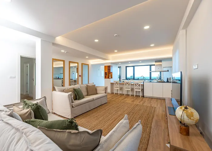 Apice - By Azores Vendégház 4*